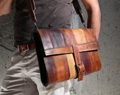 Strappy.      a leather macbook case by FULLGIVE