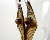 Rustic Faery - dangle earrings with print leather and tiger eye