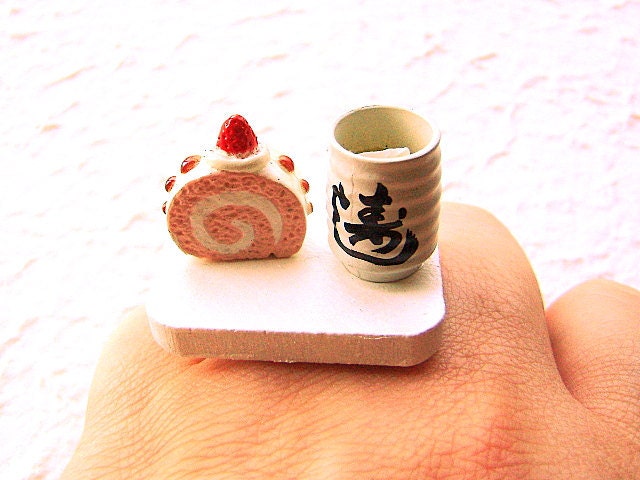 Kawaii Cake Ring Green  Tea Strawberry Roll Cake Miniature Food Jewelry