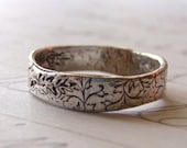 rustic wedding band . recycled silver mens wedding band with feather . personalized wedding band ring . custom jewelry by peacesofindigo