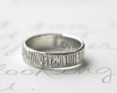 tree bark wedding band . woodgrain band ring .  eco recycled silver band . custom size personalized secret message . free shipping