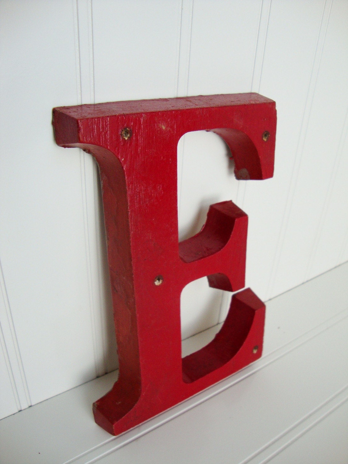 Old Red Letter E ... free US shipping