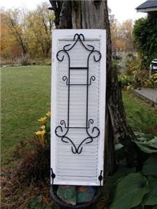 ONE OF A KIND GARDEN FLOWER TRELLIS