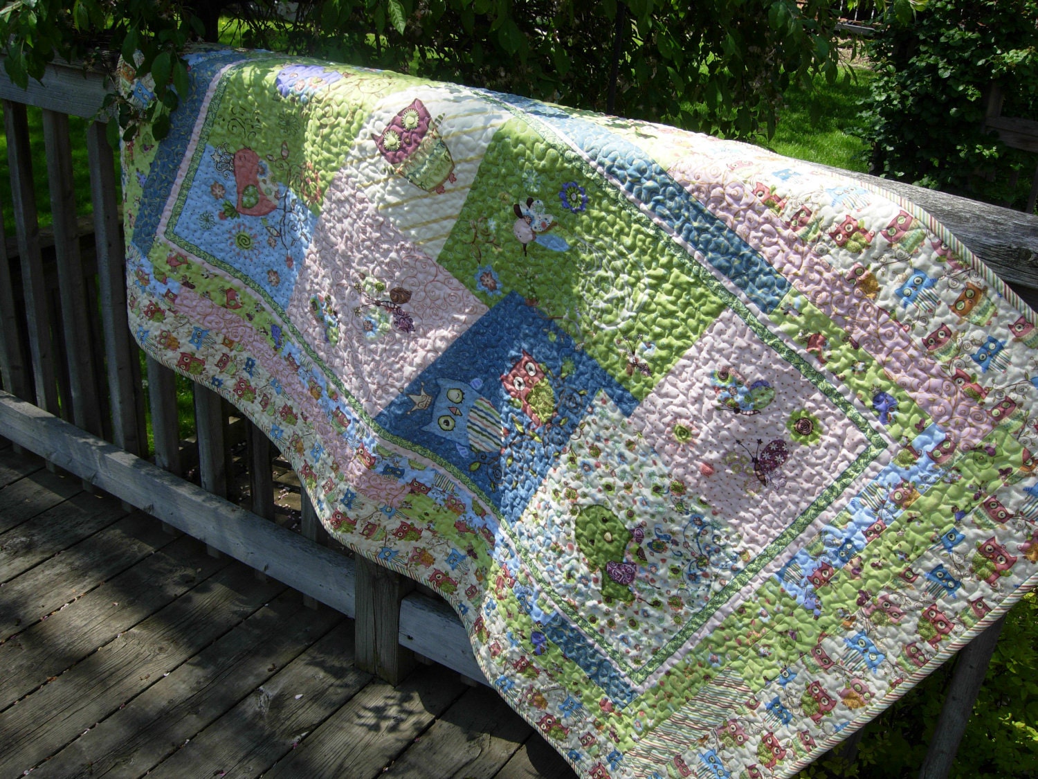 Nigh Night Owl Baby Crib Quilt