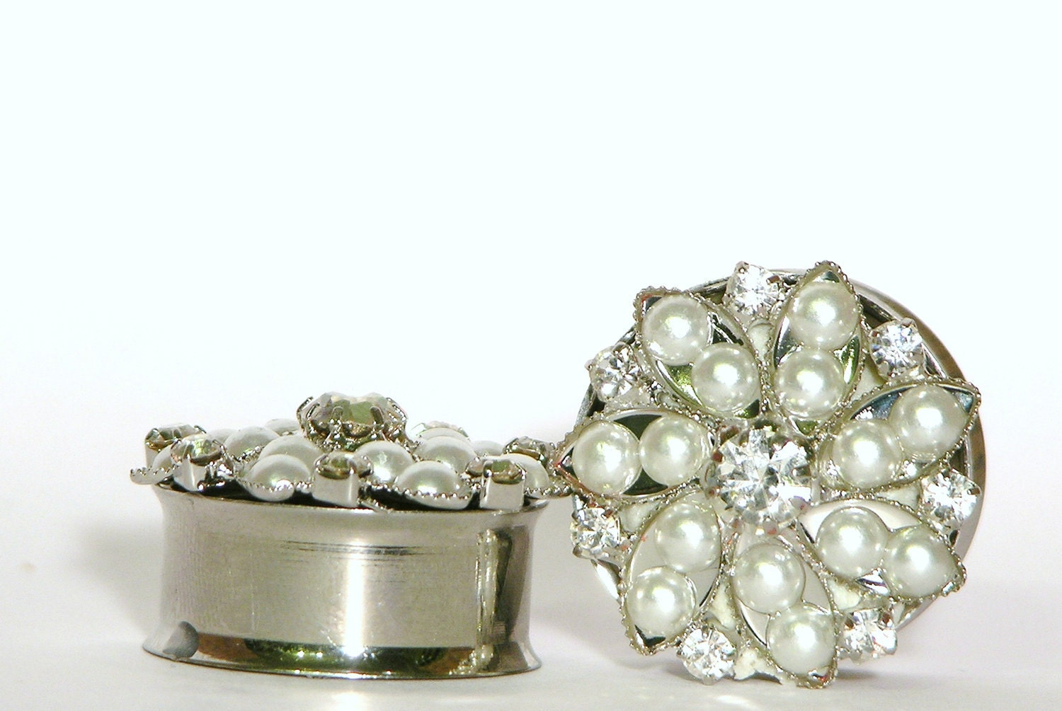 Diamond and Pearl Flower Wedding Plugs 3/4 7/8 1 Inch 19mm 22mm 25mm