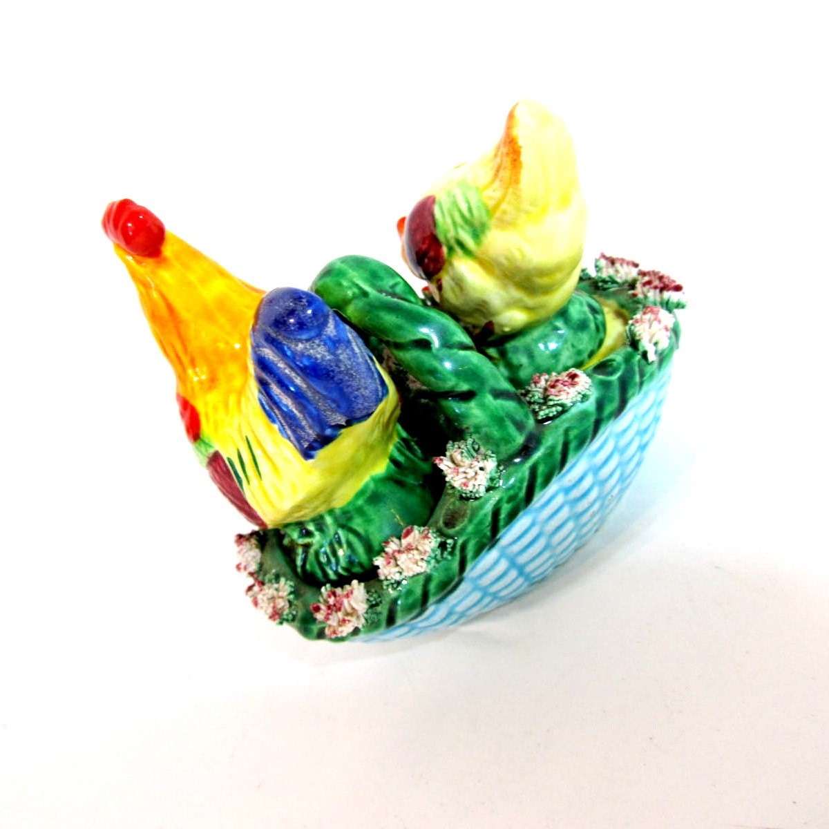 Vintage hen and rooster salt and pepper basket