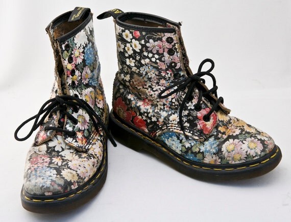 vintage Doc Martens flower design RARE