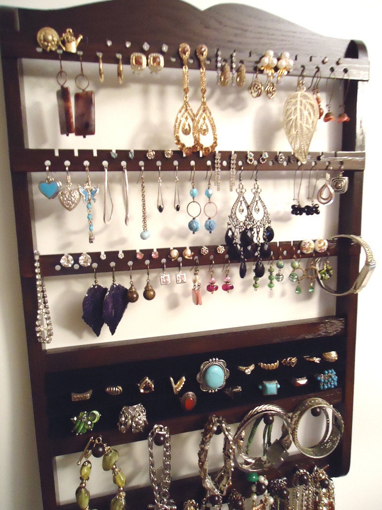 Ring Holder - Jewelry Display,  20 Rings, 54 Plus Pairs, 16 Pegs, Cocoa Brown, Boutique Quality & Design, Great MOTHER'S DAY GIFT, rts