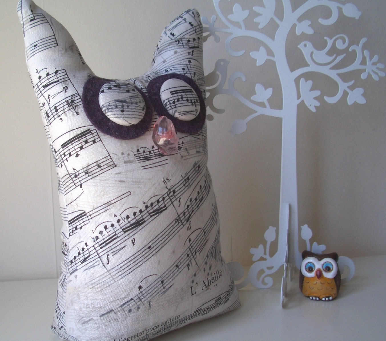 Schubert - A Musical Bookend Owl