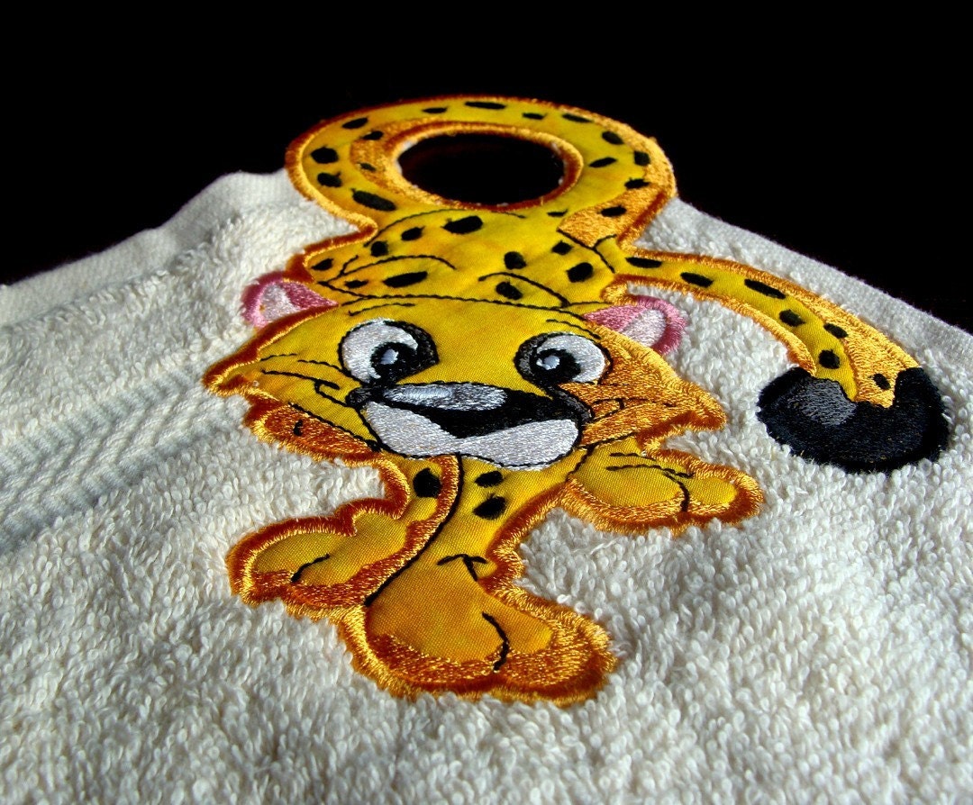 Cheetah Hand Towel