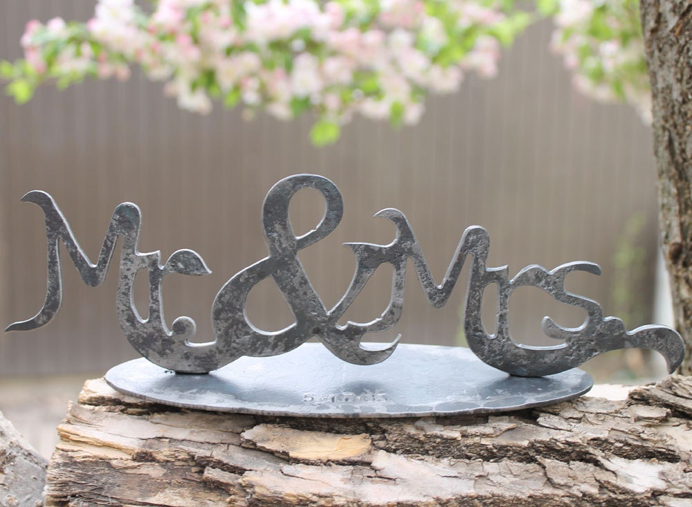 Etsy Wedding Gift -Personalized Wedding Gift - Mr. & Mrs. with Handstamped wedding or anniversary date