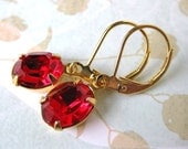 Ruby Red Vintage Rhinestone Earrings. Swarovski Crystal Earrings, Siam, Gold Plate