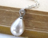 Marie Antoinette Vintage Pearl Necklace Ivory Teardrop Sterling Silver