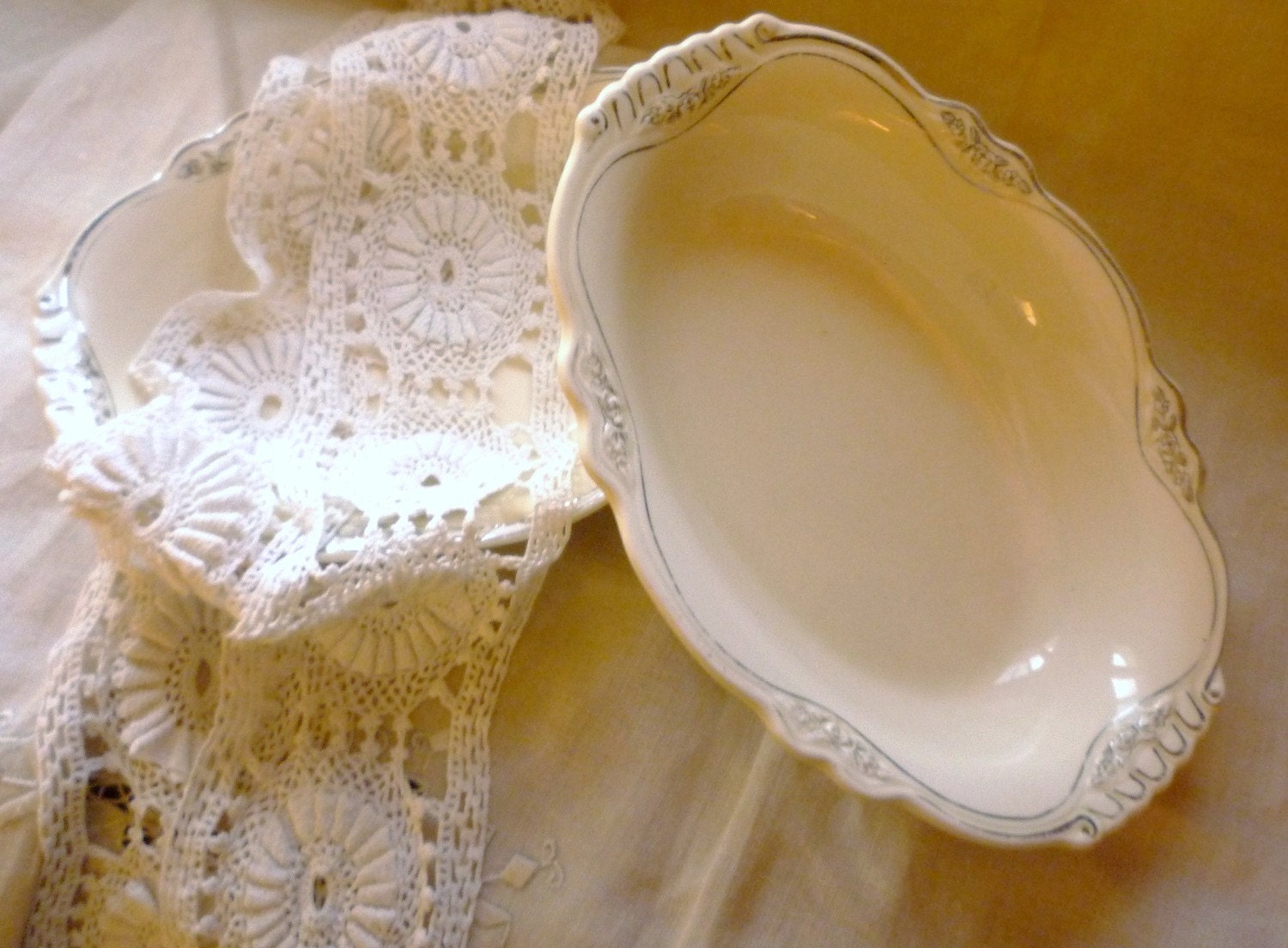 2 creamy silver rose patrician serving bowls