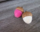 Felted Acorns - Valentine's Pink White - Set of 10