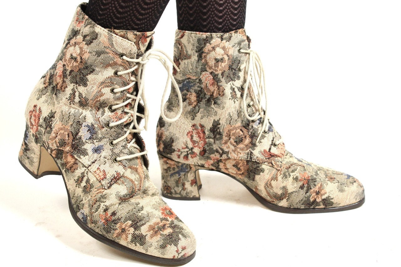Vintage 80's FLORAL Oxford Lace Up TAPESTRY Granny Ankle Boots 8