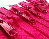 5 Zippers: 8 Inch YKK Long Handbag Pull Purse Zippers Color 516 Hot Pink