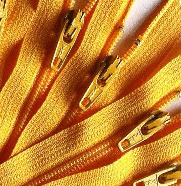 Ten Sunflower Yellow 8 Inch Zippers YKK Color 506