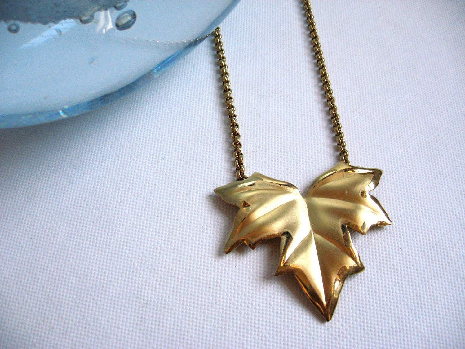 Gold Leaf Necklace Vintage Maple Leaf 1980s