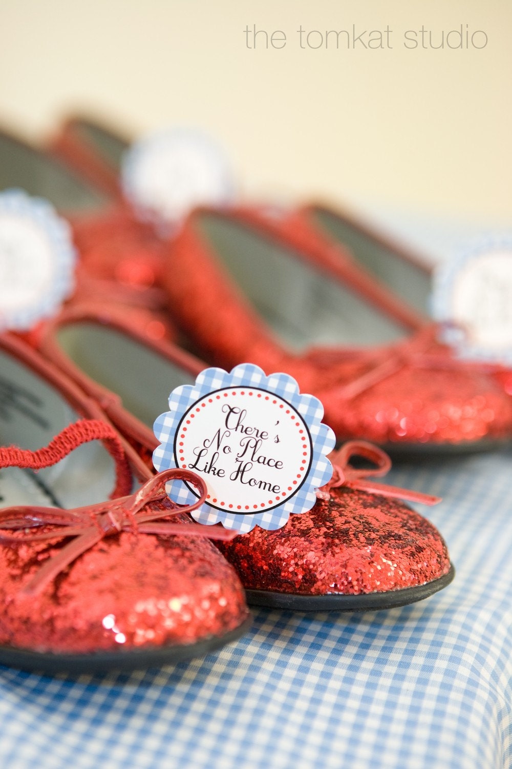 Wizard of Oz Party Printable Labels by The TomKat Studio