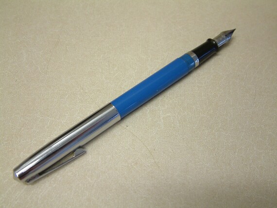 Vintage Sheaffer Cartridge Fountain Pen by CharlesKoolKollect