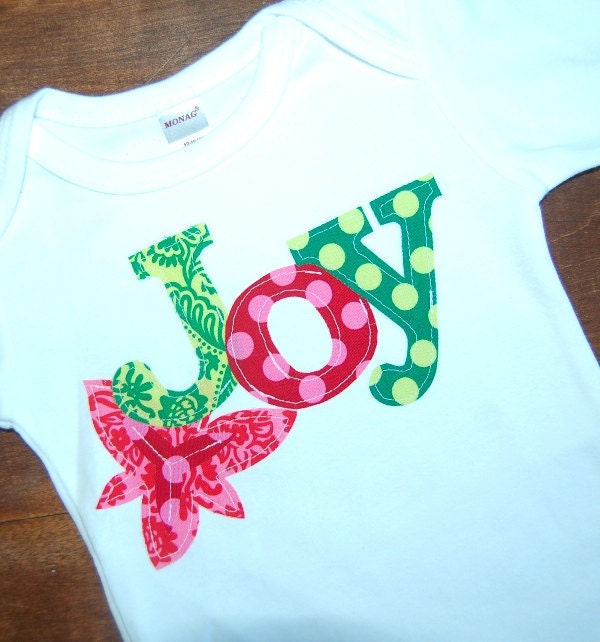 Christmas Shirt ... Girls Green and Red JOY shirt done in damasks and polka dots Il_570xn