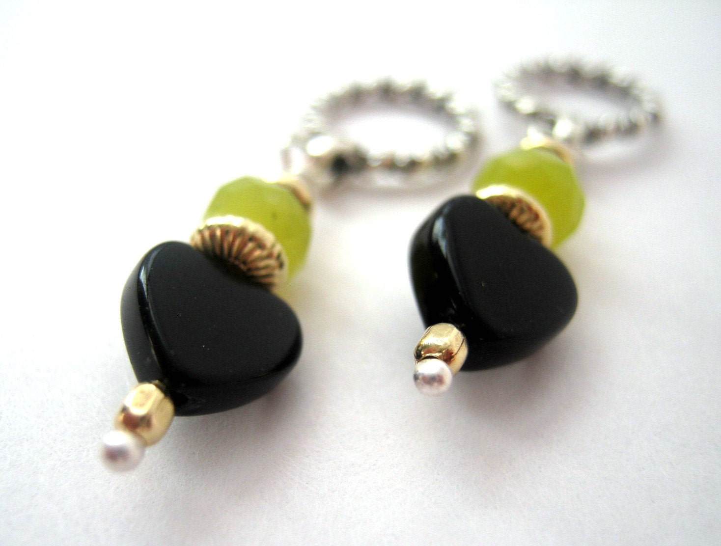 ONYX HEARTS -  Set of 2 Stitch Markers fits US10
