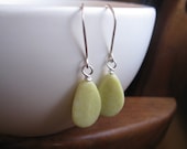 celery green earrings in sterling silver. lemon lime serpentine sterling silver earrings. splurge.