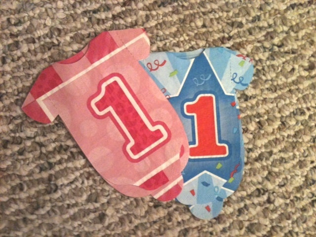 Pack of 30 napkins shaped like onesies for 1st birthday celebrations. Use a banner too. Boy or girl or both. Il_170x135
