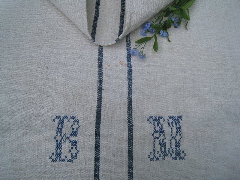 grain sack FRENCH INDIGO runner pillow handloomed upholstery