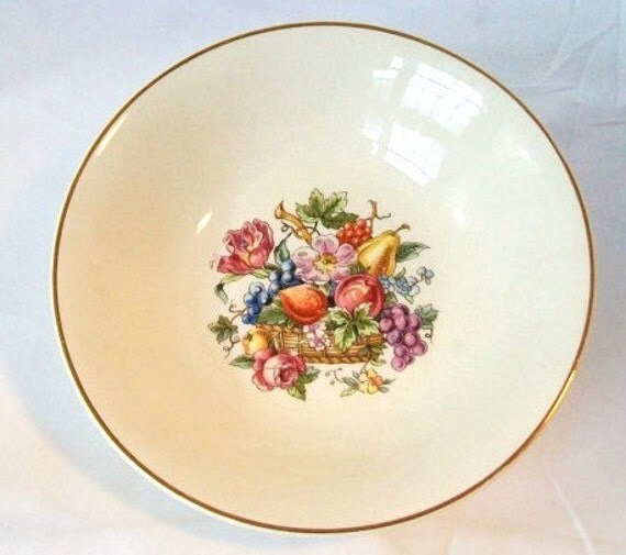 Small China Bowl Vintage Bakerite 22K Gold 6 Inch by pinkpainter