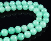 8mm Light Green Round Jade Beads, half strand