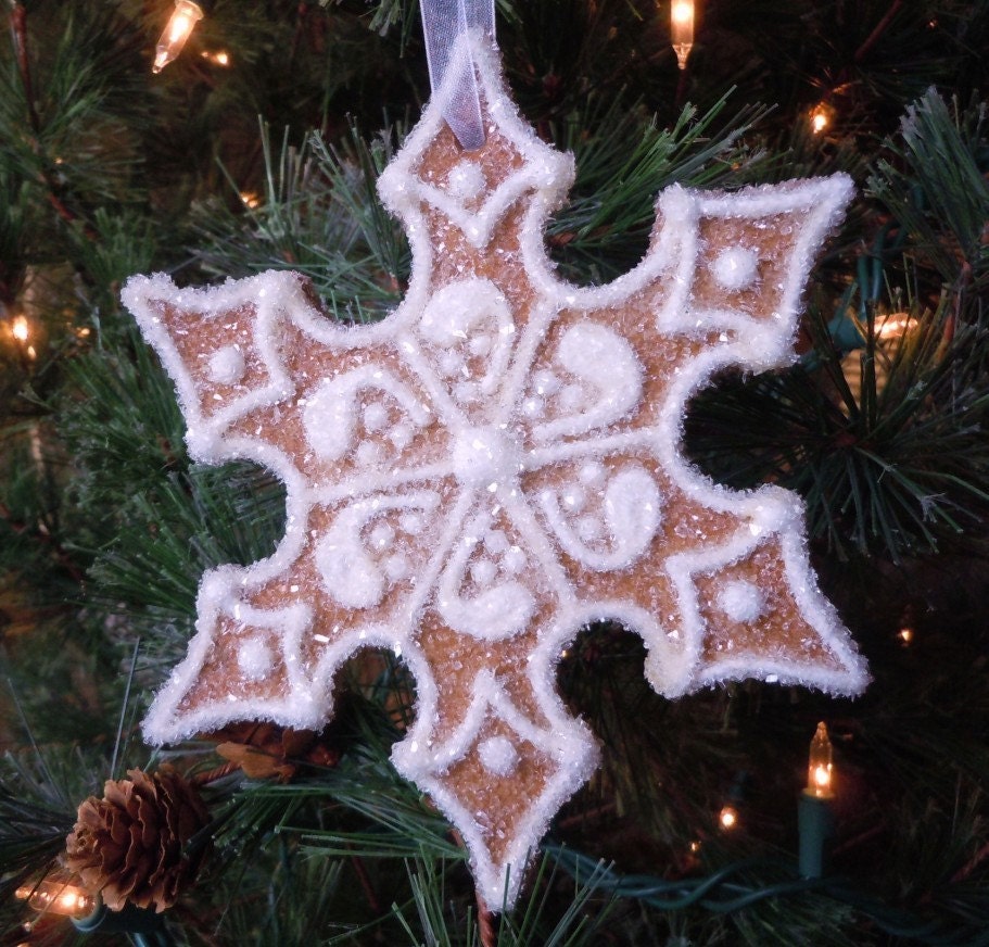 Snowflake Christmas Ornament- Frosty White