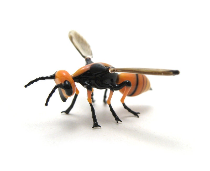 glass Hornet - lampworked sculpture, very lifelike