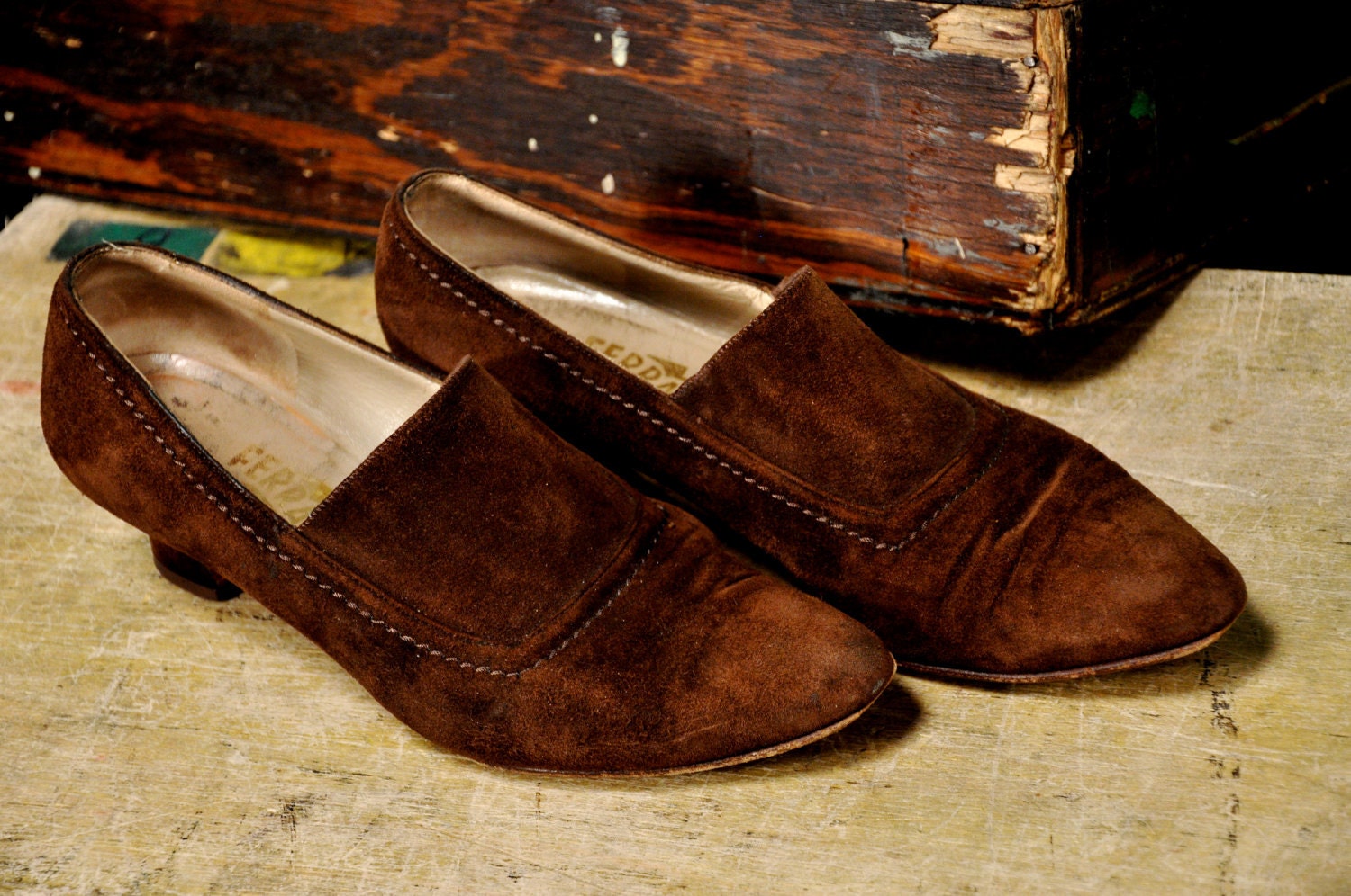 Vintage 70s Salvatore Ferragamo Brown Suede Heels Sz 7.5