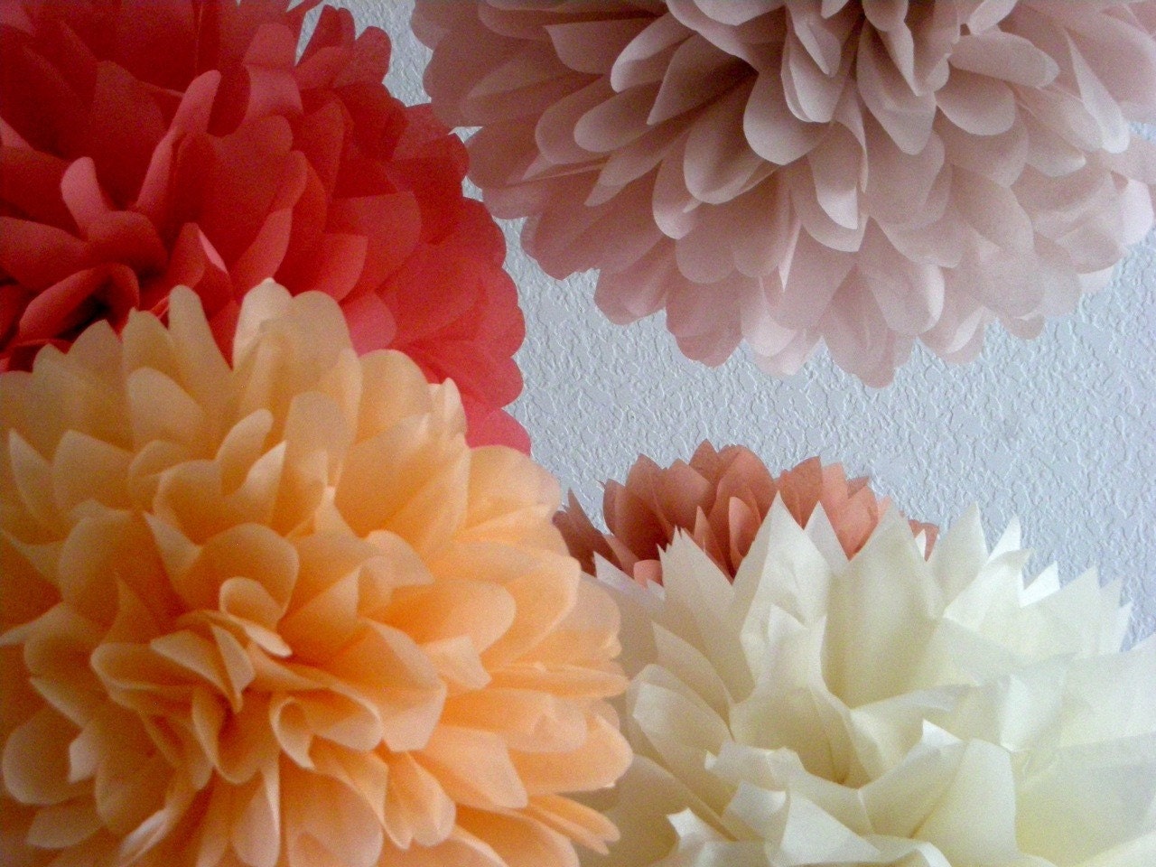 XOXO ... 5 tissue paper poms // wedding reception // tea party // birthday // party decorations