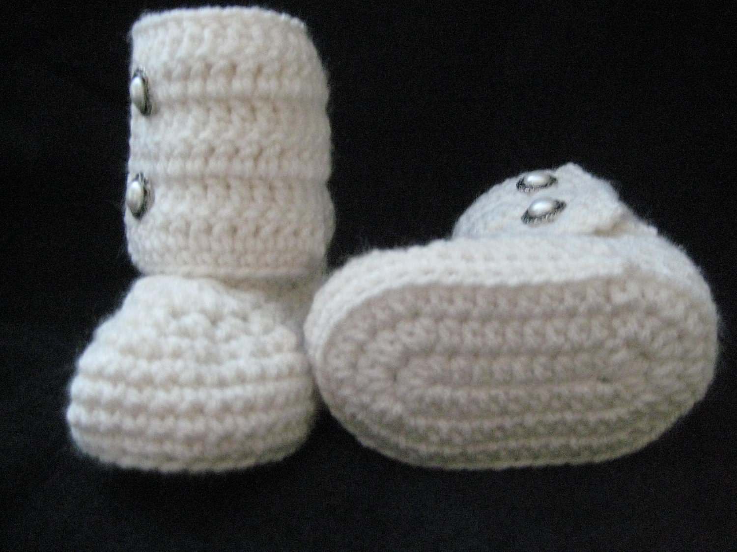 Sizes 0 up to 12 Months - Baby Boots in Your Choice of Colors (EL-1001)