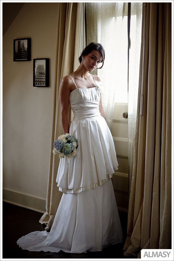 Sample Sale - Size 8 - Joanna - Wedding Dress Unique Eco-friendly Detachable Skirt Silk
