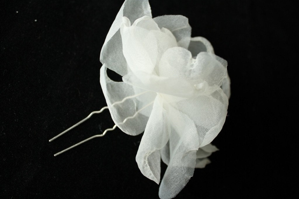 Bridal Hairpin, Organza Flower, Headpiece, Wedding Hair Accessory, Bridal Fascinator - FLORESSA