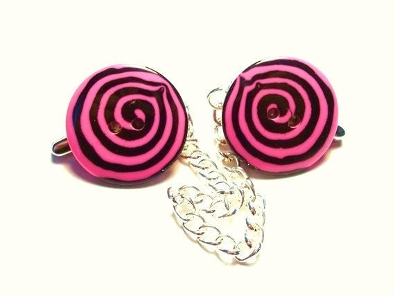 Pink Swirl Sweater Clip