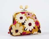 Color bobble pouch - Flowers Gold - metal frame clutch bag