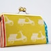 Home pouch - Etsuko scooters in yellow - metal frame pouch