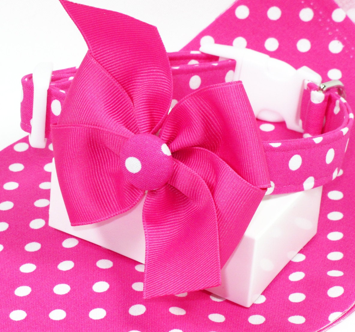 Pink Pizzazz Dog Collar with Bow, Size Small ONLY