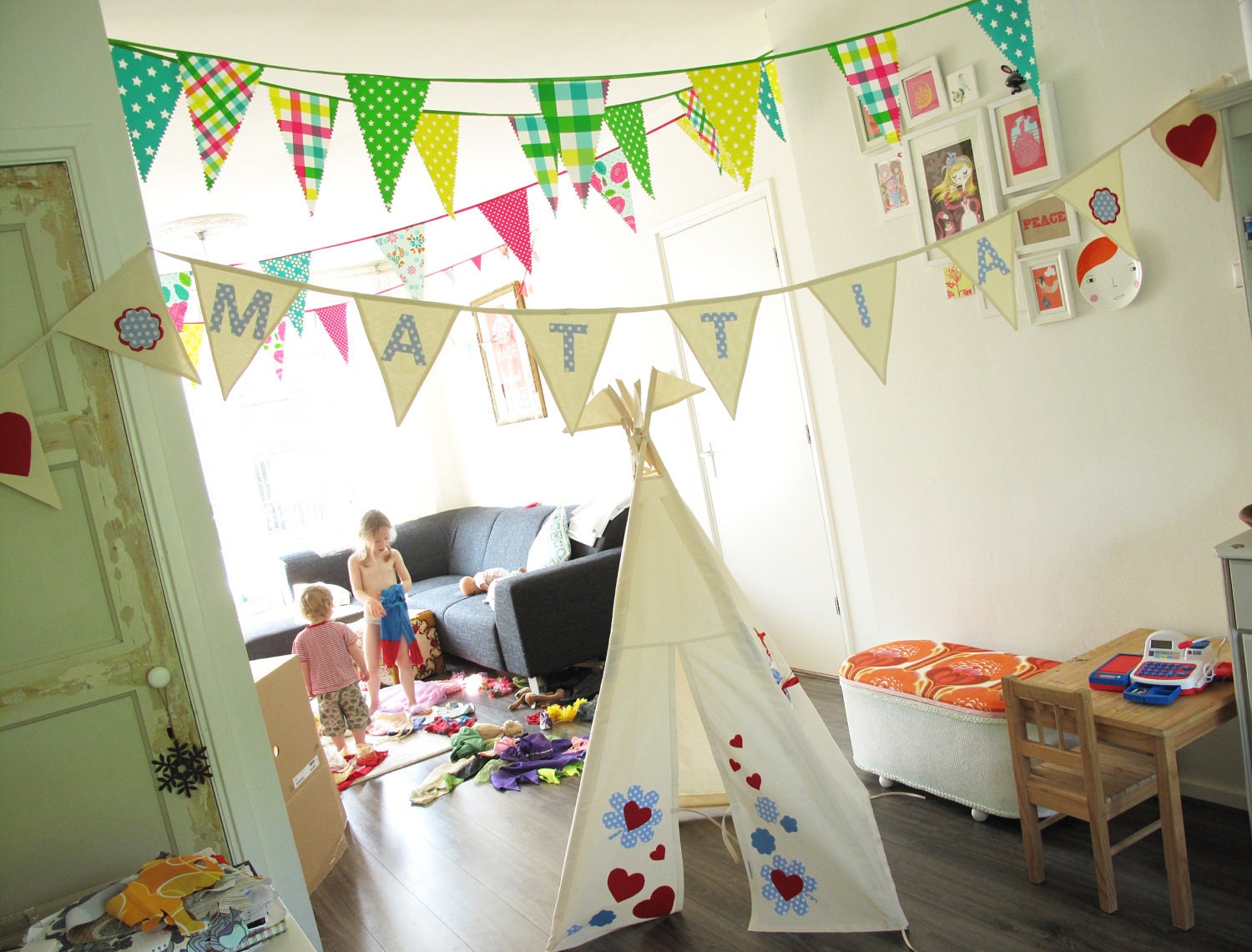 Bunting flags personalised with a name 10 flags