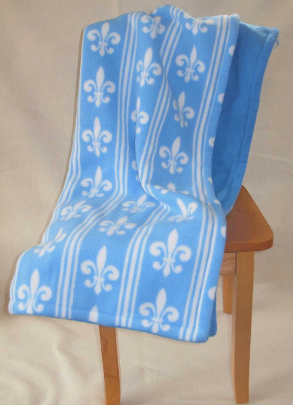 Boutique Baby Blanket - Blue Fleur de Lis - 29 X 34