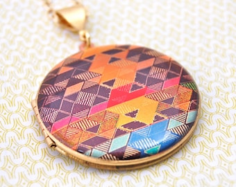 The Color Study Locket I - Vintage