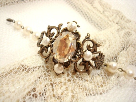 Bridal cuff bracelet, pearl bracelet, wedding jewelry, Vintage wedding bracelet with Swarovski pearls, Swarovski crystal and antique brass