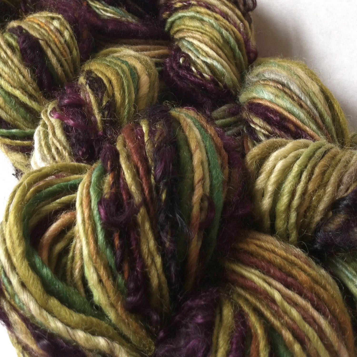 Bombina - handspun yarn, natural novelty yarn