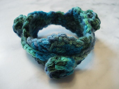 Octo-Cuff Crochet Pattern