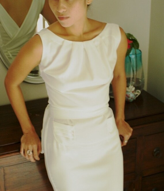 Back-Collar Wrap Pencil Dress w/Pleated Patched Pockets